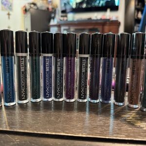 NYX Cosmic Metals Lip Cream Bundle